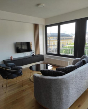 Star Apartments